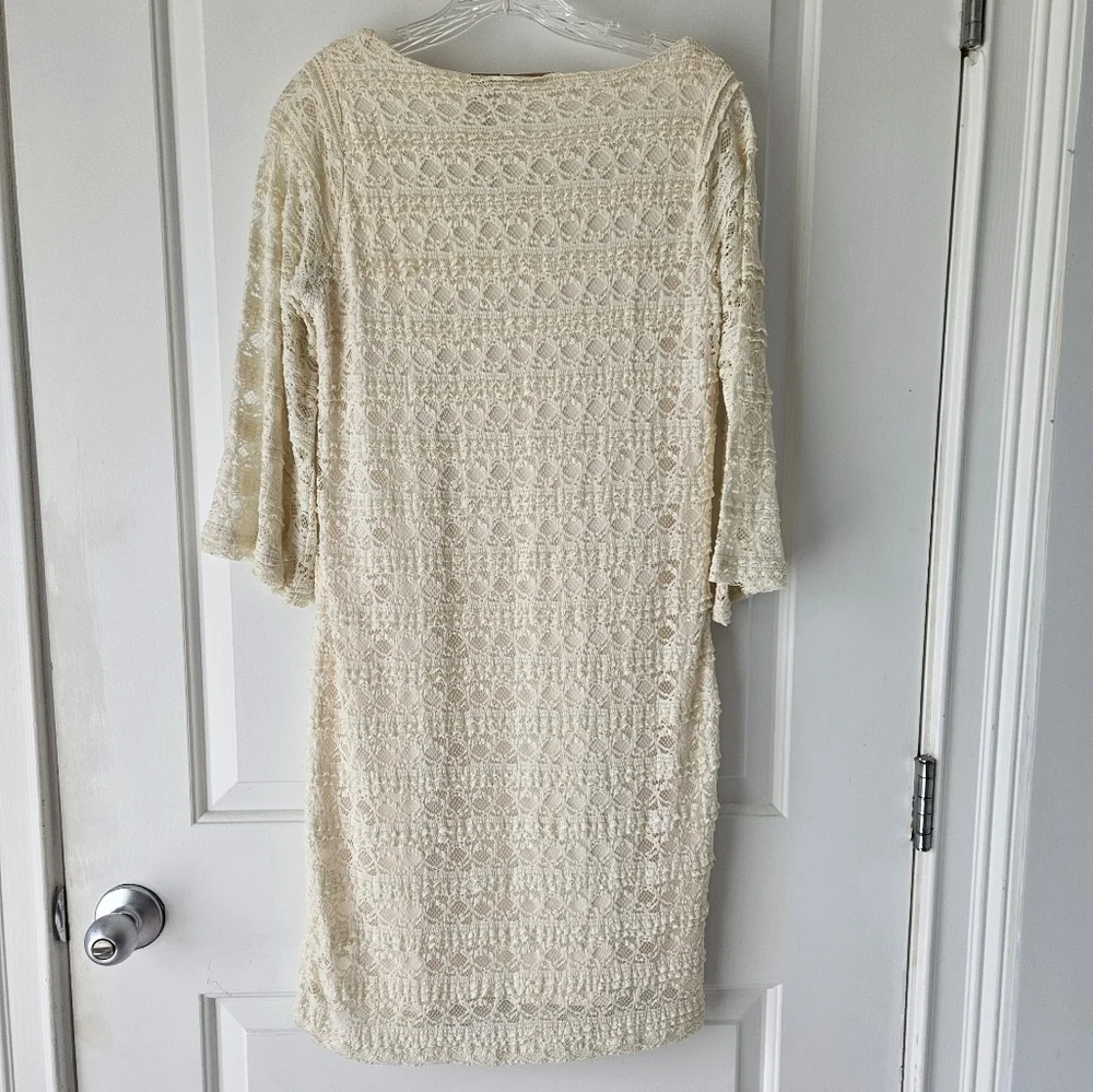 NWOT Ivory Lace Bell Sleeve Dress - Picture 5 of 7
